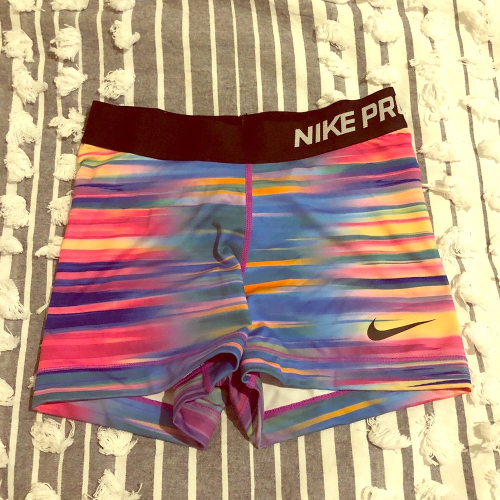 Nike pro rainbow